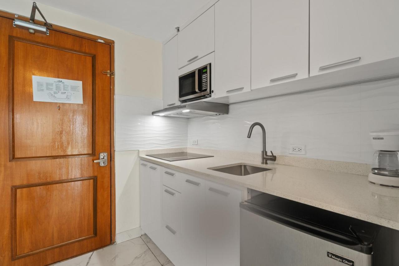 Biarritz Studio - Beautiful Ocean View Studio Apartment San Juan Exterior photo
